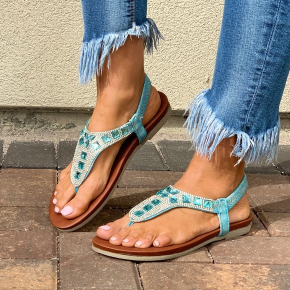 NIB Powder Blue Embellished Flat Thong Sandals - Picture 4 of 7